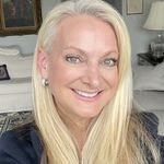 Profile Picture of Libby McCarten Andrews (@worldoluxe) on Instagram