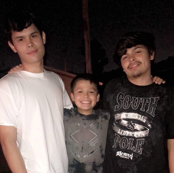 Profile Picture of Adam Lozano (@adamlozano) on Poshmark