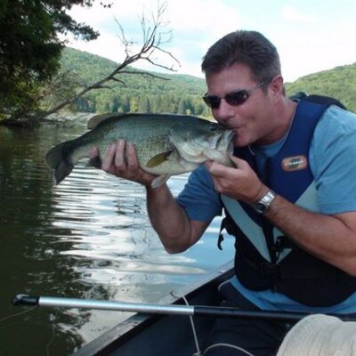 Profile Picture of Tom Olear (@OlearTom) on Twitter