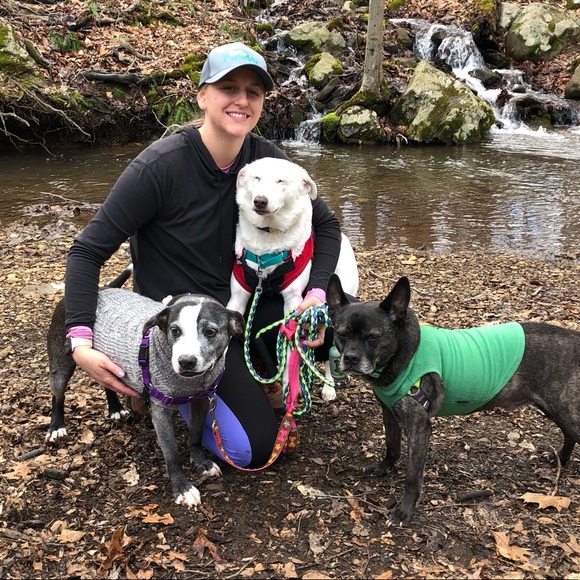 Profile Picture of Shelly Crowder (@shellycrowder) on Poshmark