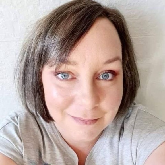 Profile Picture of Shan Pludek (@shanpludek) on Poshmark