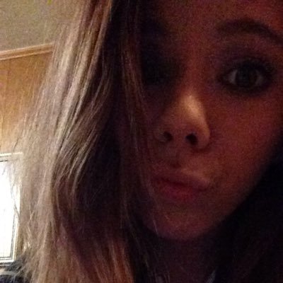 Profile Picture of Hope Leighann Moore (@MooreLeighann) on Twitter