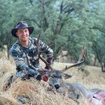 Profile Picture of Andrew Boomer Schlafer (@cablacktail) on Instagram