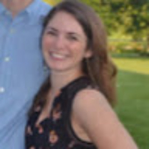 Profile Picture of Kim Delapp (@klapp1) on Poshmark