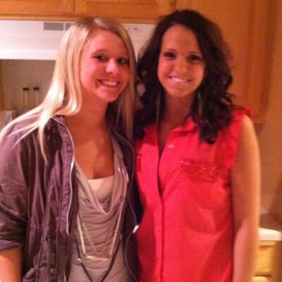 Profile Picture of Tiffany Ahrens (@TiffanyAhrens) on Twitter
