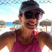 Profile Picture of Aimee McCann (@aimcmccann) on Youtube