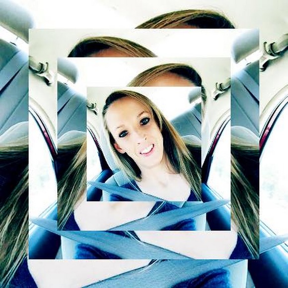 Profile Picture of Jennifer Synovec (@jsynovec) on Poshmark