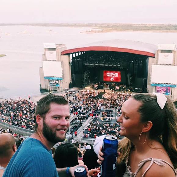 Profile Picture of Marissa Schmidt (@marissa_2107) on Poshmark