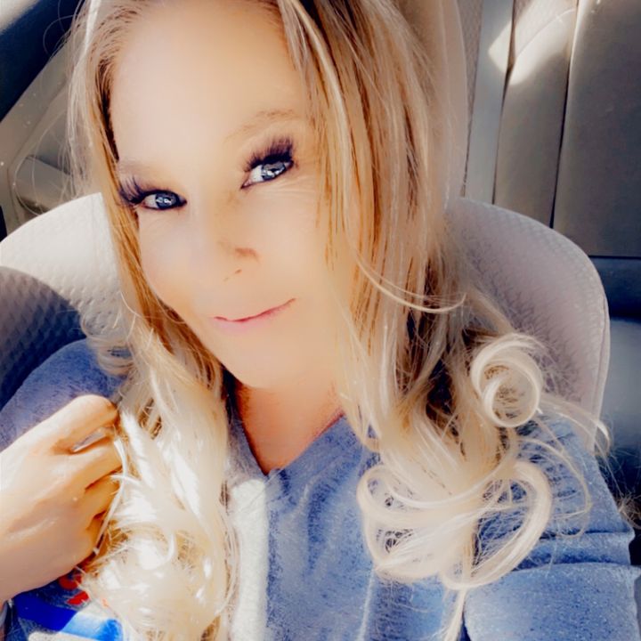 Profile Picture of Paula Chilcoat (@paulachilcoat1) on Tiktok