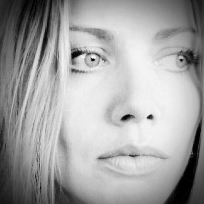Profile Picture of Ana Travas (@ana108) on Twitter