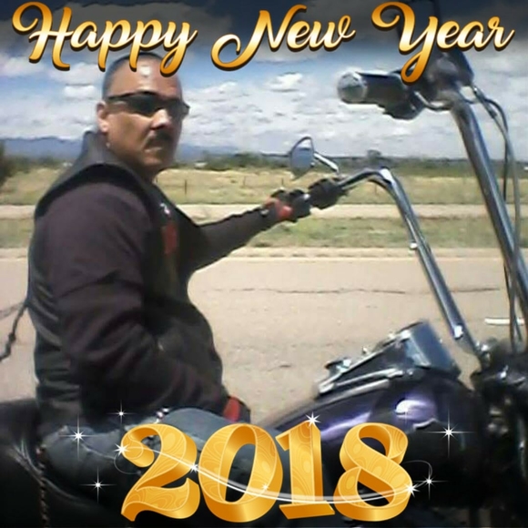 Profile Picture of Leonard Naranjo (@leonardnaranjo) on Poshmark