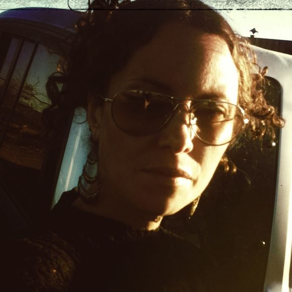 Profile Picture of Emily Paskus (@epaskus) on Poshmark