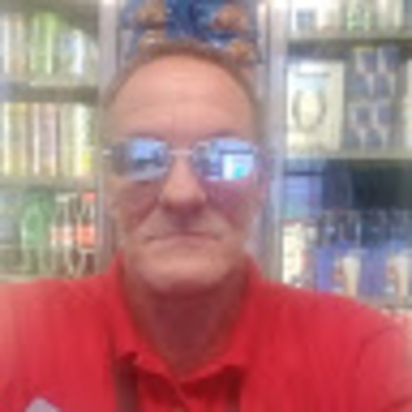 Profile Picture of Scott Watson (@scottwatson776) on Poshmark