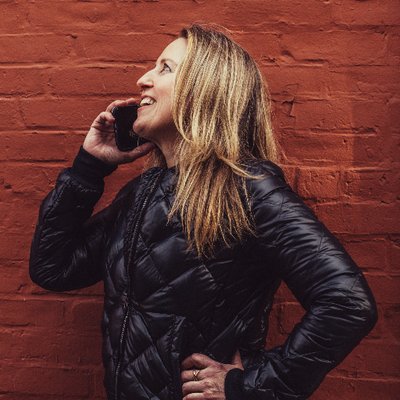 Profile Picture of Lisa Owen (@lisamowen) on Twitter