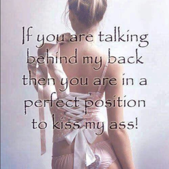 Profile Picture of Jane Estevam (@jestevam72) on Poshmark