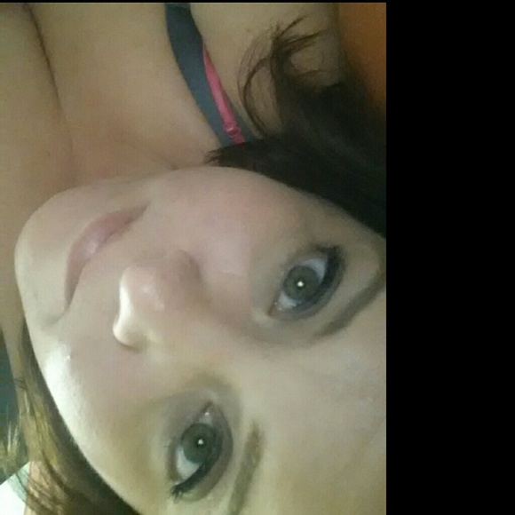 Rita Gehling - Poshmark Profile Picture of Rita Gehling (@rgehling) on Poshmark