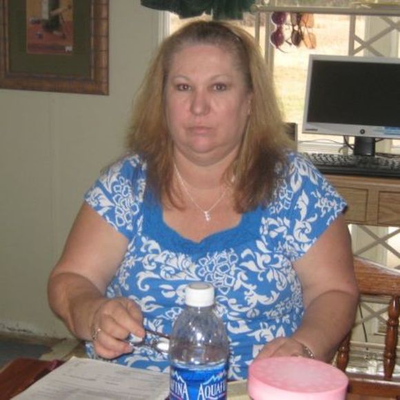 Profile Picture of Paula Brown (@paularbrown) on Poshmark