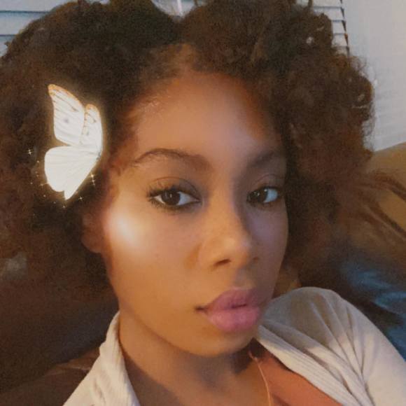 Profile Picture of Briana Gaskin (@brianagaskin) on Poshmark