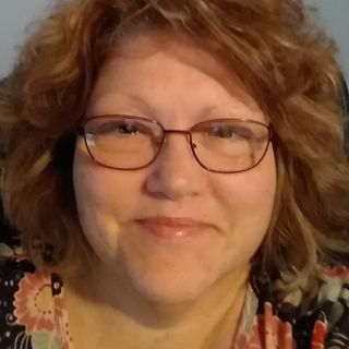 Profile Picture of Amy Lantto (@amy.thompsonlantto) on Facebook