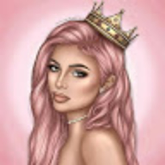 Profile Picture of Grace Mayher (@gracemayhergirl) on Poshmark