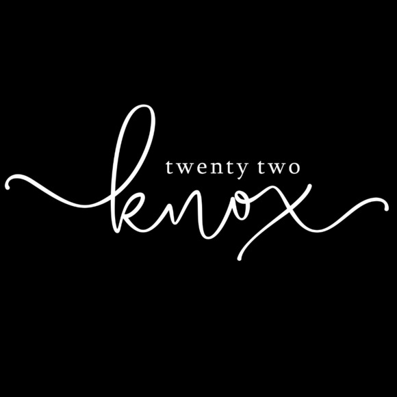 Profile Picture of Twenty two knox boutique Knox (@twentytwoknox) on Poshmark