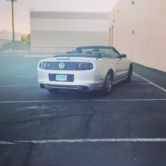 Profile Picture of Aysia Releford (@aysiarndb) on Poshmark