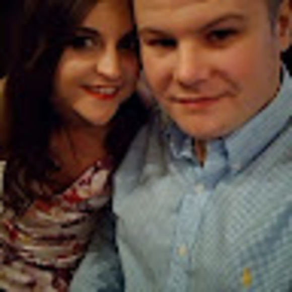 Profile Picture of Gareth Jones (@garethjones82) on Poshmark
