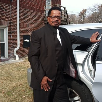 Raynell Johnson - Twitter Profile Picture of Raynell Johnson (@elnoraperkins) on Twitter