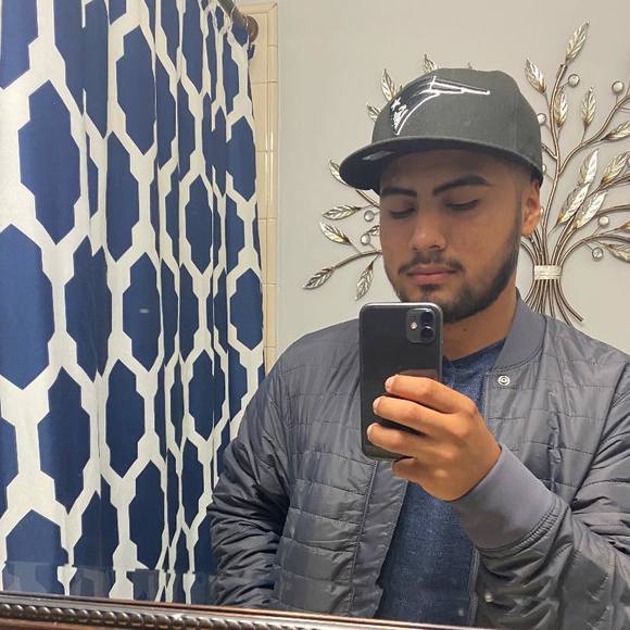 Profile Picture of Mario Juarez (@mariojuarez467) on Poshmark