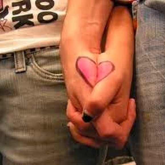 Profile Picture of Maral Maral (@maral4u2) on Poshmark