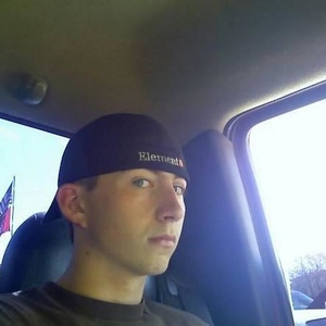 Profile Picture of Matthew Hull (@the_war_exile) on Myspace