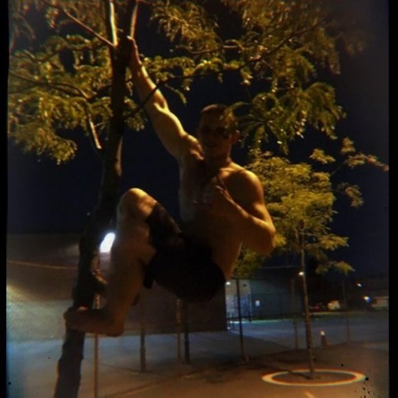 Igor Kaplunov - Poshmark Profile Picture of Igor Kaplunov (@igorkaplunov) on Poshmark