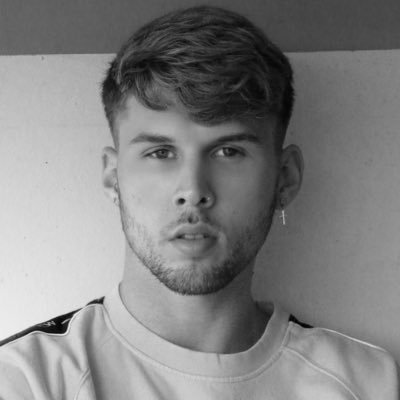 Profile Picture of Andrew Faulkner (@sixofeight90) on Twitter