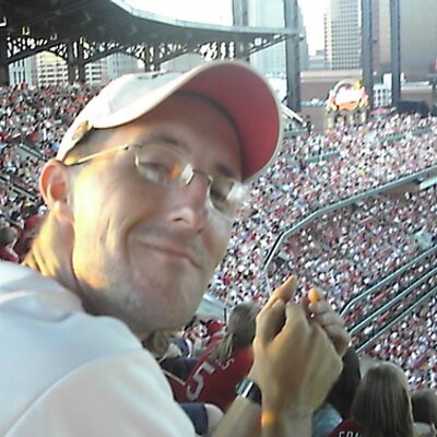 Profile Picture of Ronald Howell (@Ron65101) on Twitter