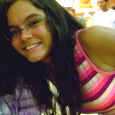 Profile Photo of Suellen Monteiro (@sue_monteiro) on Twitter