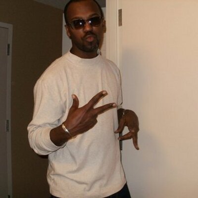 Profile Picture of Sign Up For Twitter To Follow David Morris (@David_Damo) on Twitter