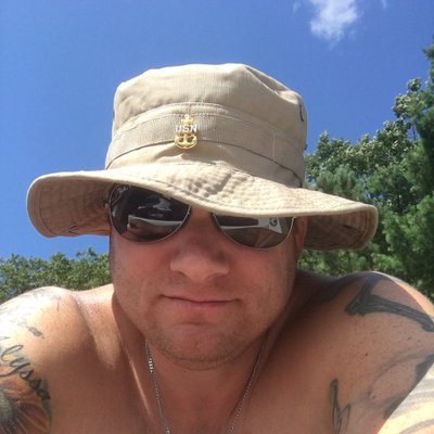 Profile Picture of Tom Fudge (@Batdad4) on Twitter