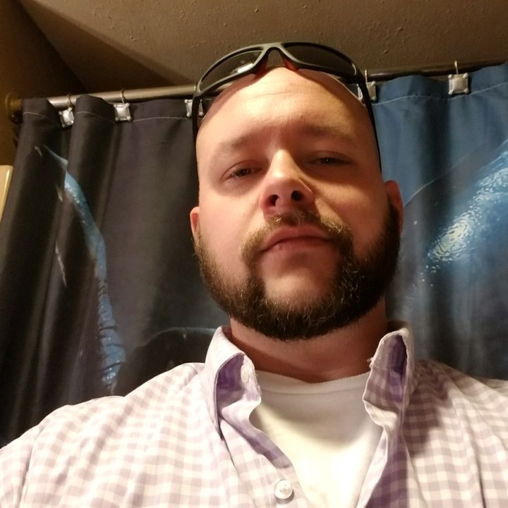 Profile Picture of Michael Schlinsky (@michaelschlinsky) on Tiktok