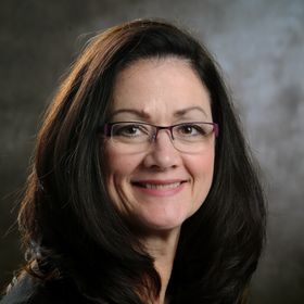 Profile Picture of April Frank (@aprilq21) on Pinterest