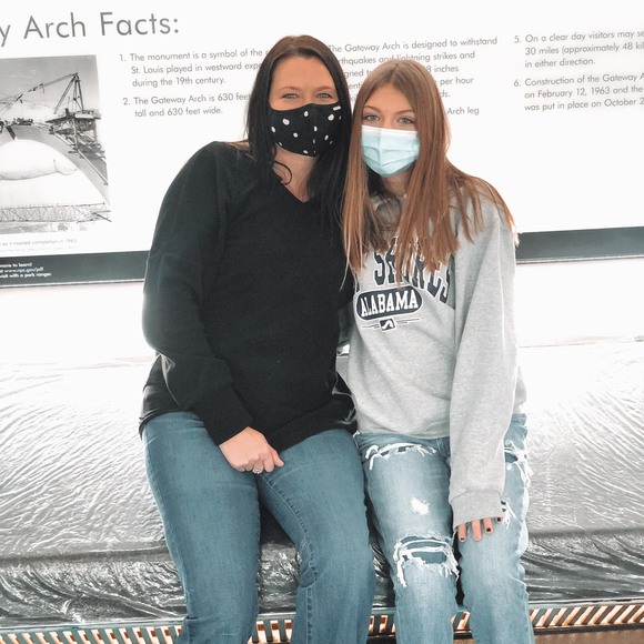 Profile Picture of Jordyn Munselle (@jordynmunselle) on Poshmark