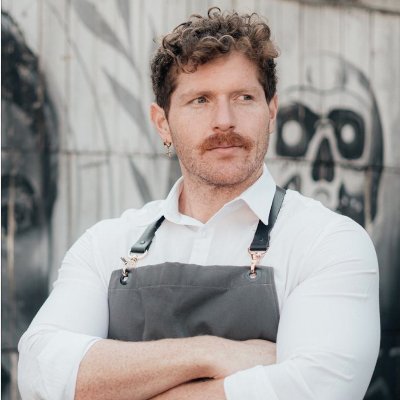 Profile Picture of Christopher Medeiros (@pinche_chrees) on Twitter