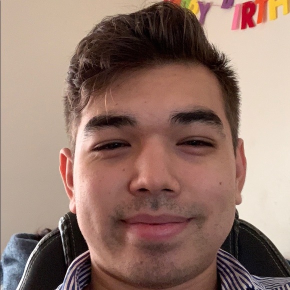 Profile Picture of Seth Hoffmann (@misaelhoffmann) on Poshmark