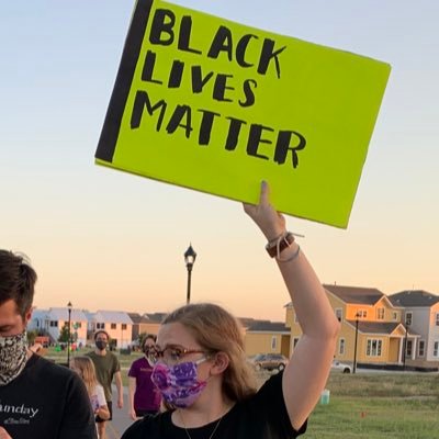 Profile Picture of Danielle Bryant (she/her/hers) (@missbryants) on Twitter