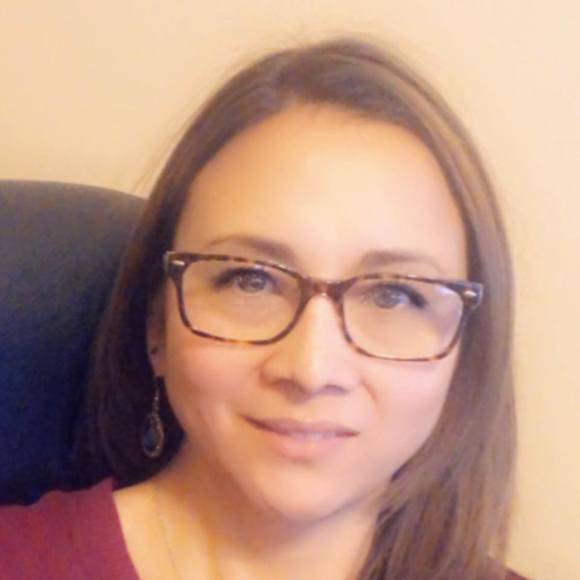 Profile Picture of Elisabeth Nguyen (@enguyen93) on Poshmark