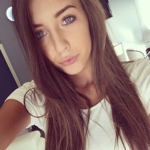 Profile Picture of Sky Lee (@sky.lee) on Myspace