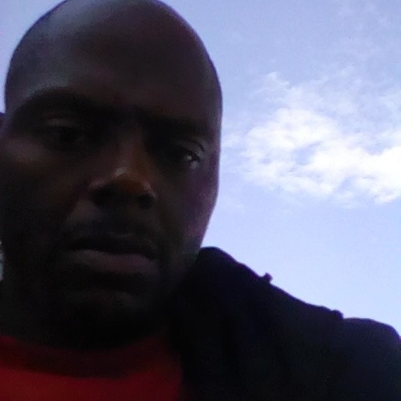 Profile Picture of Ronald Bryant (@greatfullove8) on Poshmark