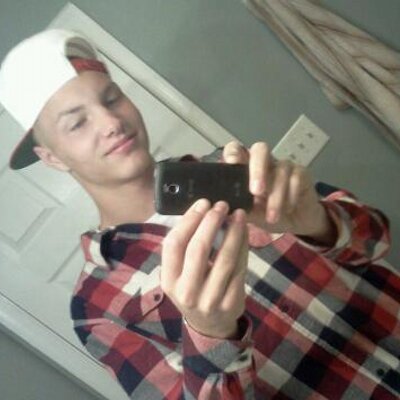 Profile Picture of David Moler (@mackjr109) on Twitter