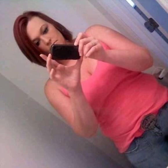 Amanda Montanye - Poshmark Profile Picture of Amanda Montanye (@montanye342) on Poshmark