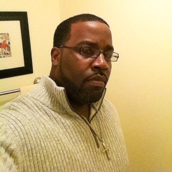 Profile Picture of Markquet Linton (@kettlinton) on Poshmark