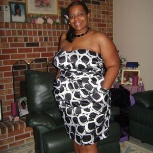 Profile Picture of Larae Brown (@laraefernell) on Myspace